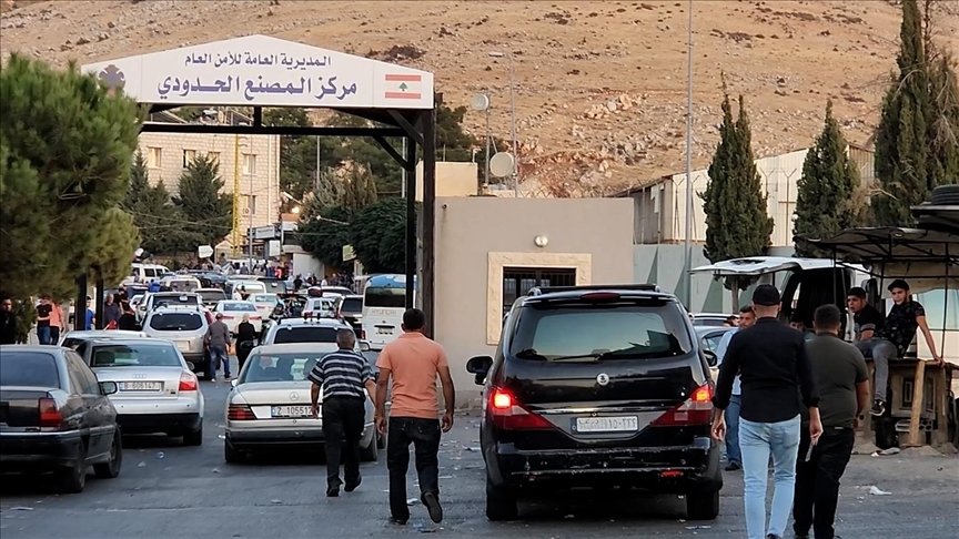 400 نازح سوري في لبنان يعودون طوعا إلى بلادهم